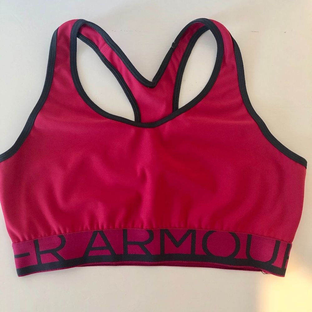 2/10 SALE 🌻Pink Under Armour Sports Bra